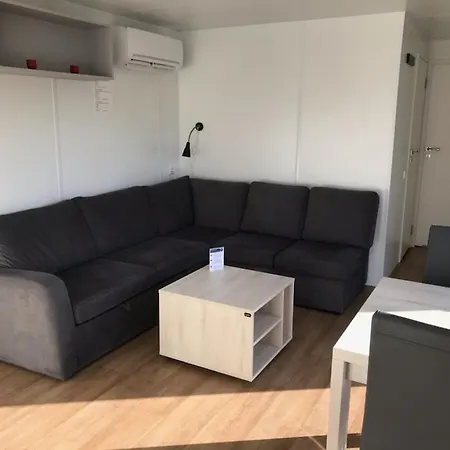 斯图克森里伯度假小屋及公寓酒店 公寓