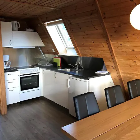 斯图克森里伯度假小屋及公寓酒店 *